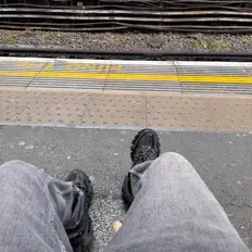 Dengarkan Werq, tonton video musik, baca bio, lihat tanggal tur & lainnya!