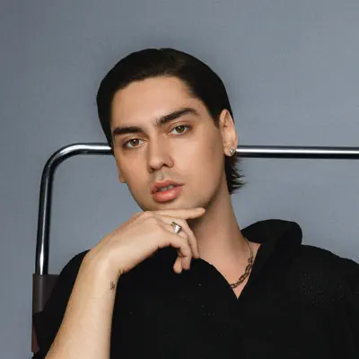 Listen to Фейгин, watch music videos, read bio, see tour dates & more!
