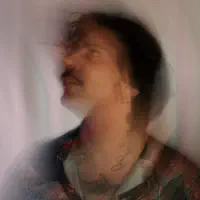 Ascolta undefined, guarda video musicali, leggi la biografia, vedi le date del tour & altro!