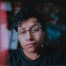 Dengarkan Armando Aguilar, tonton video musik, baca bio, lihat tanggal tur & lainnya!