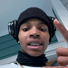 1WayR3d을(를) 듣고, 뮤직 비디오를 보고, 약력을 읽고, 투어 일정 등을 확인하세요!