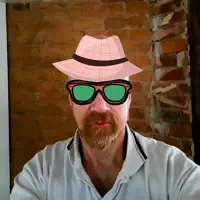 Ouça undefined, assista a videoclipes, leia a biografia, veja as datas das turnês e mais!