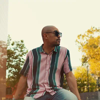 Listen to Alwa Gordon,, watch music videos, read bio, see tour dates & more!