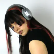 Listen to Ivohé, watch music videos, read bio, see tour dates & more!