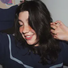 Hör dir Christina Ranfeld an, schau dir Musikvideos an, lies die Biografie, finde Tourdaten und mehr!