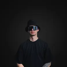 ДЖЕРY을(를) 듣고, 뮤직 비디오를 보고, 약력을 읽고, 투어 일정 등을 확인하세요!