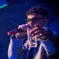 Listen to Drae, watch music videos, read bio, see tour dates & more!