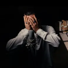 Escucha a Chain Arcade, mira videos musicales, lee su biografía, consulta las fechas de las gira y más.