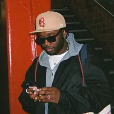 收听 Serge Alex、观看音乐视频、阅读小传、查看巡演日期等 ！