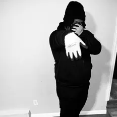 Escucha a 28RellGotti, mira videos musicales, lee su biografía, consulta las fechas de las gira y más.