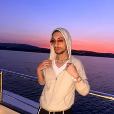 Listen to פאקר, watch music videos, read bio, see tour dates & more!