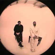 Escucha a TL:FM, mira videos musicales, lee su biografía, consulta las fechas de las gira y más.