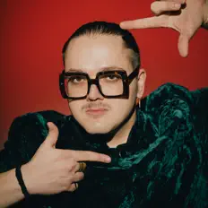 Ouça Matteo Paggi, assista a videoclipes, leia a biografia, veja as datas das turnês e mais!