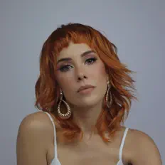 Aline Rocha: песни, клипы, биография, даты выступлений и многое другое.