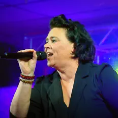 Listen to Katja Henz, watch music videos, read bio, see tour dates & more!