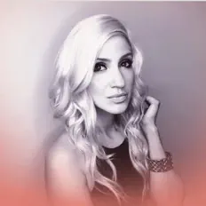 Ascolta Rachael Mann, guarda video musicali, leggi la biografia, vedi le date del tour & altro!