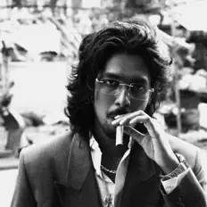 Thupaki Dheerudu을(를) 듣고, 뮤직 비디오를 보고, 약력을 읽고, 투어 일정 등을 확인하세요!