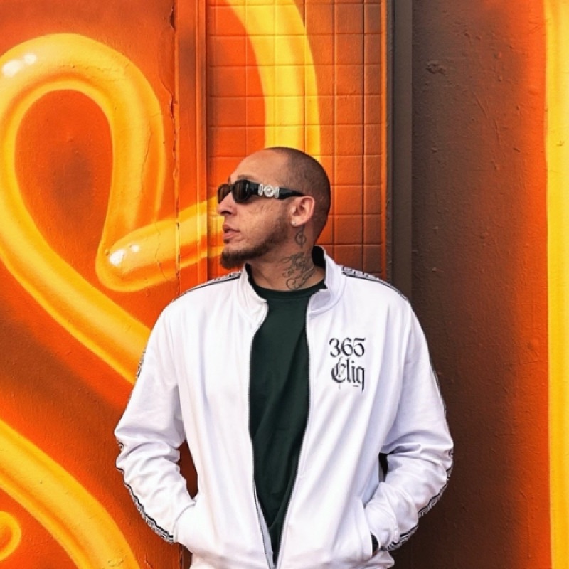 Y-Dresta - Forever - the Intro