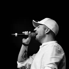 Hör dir Nik N'Tone an, schau dir Musikvideos an, lies die Biografie, finde Tourdaten und mehr!