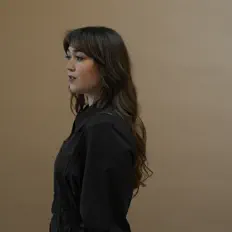 Lily Juniperを聴いたり、ミュージックビデオを鑑賞したり、経歴やツアー日程などを確認したりしましょう！