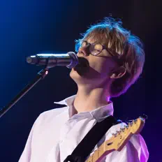 Escucha a Le Brixx, mira videos musicales, lee su biografía, consulta las fechas de las gira y más.