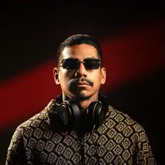 Dengarkan Kalderon, tonton video musik, baca bio, lihat tanggal tur & lainnya!