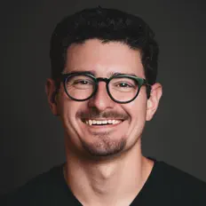 Dengarkan Jarryd Elias, tonton video musik, baca bio, lihat tanggal tur & lainnya!