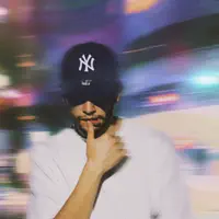 收听 undefined、观看音乐视频、阅读小传、查看巡演日期等 ！