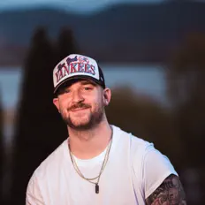 收听 Ethan Levy、观看音乐视频、阅读小传、查看巡演日期等 ！