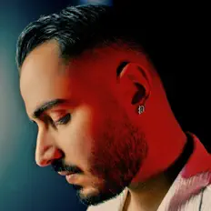 聆聽 Parsa Poet、觀看音樂影片、閱讀小傳、查看巡演日期等！