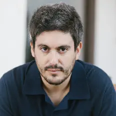 Tuval Shafirを聴いたり、ミュージックビデオを鑑賞したり、経歴やツアー日程などを確認したりしましょう！