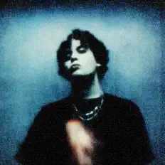 Ascolta Alicœurbrisé, guarda video musicali, leggi la biografia, vedi le date del tour & altro!