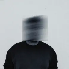 聆聽 Broken Circuits.、觀看音樂影片、閱讀小傳、查看巡演日期等！