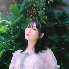 聆聽 Aoi Yagawa、觀看音樂影片、閱讀小傳、查看巡演日期等！