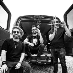 Escucha a lespecial, mira vídeos musicales, lee la biografía, consulta fechas de giras y mucho más.