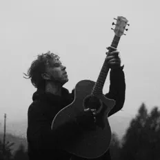 Dengarkan Finnegan Tui, tonton video musik, baca bio, lihat tanggal tur & lainnya!
