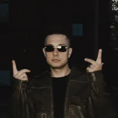 Listen to Varzan, watch music videos, read bio, see tour dates & more!