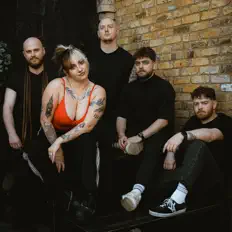 Kite Thief dinle, müzik videolarını izle, biyografisini oku, tur tarihlerini ve daha fazlasını gör!