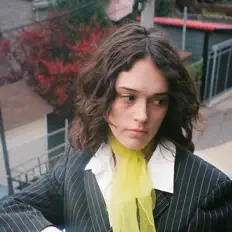 Listen to Alicia Clara, watch music videos, read bio, see tour dates & more!