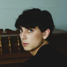 Posłuchaj wykonawcy Dylan Furman, obejrzyj teledyski, przeczytaj biografię, zobacz daty tras koncertowych i nie tylko!