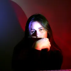 Ακούστε περιεχόμενο από Odina, παρακολουθήστε μουσικά βίντεο, διαβάστε το βιογραφικό, δείτε ημερομηνίες περιοδείας, και πολλά ακόμη!