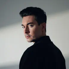 Listen to Giuliano Poles, watch music videos, read bio, see tour dates & more!