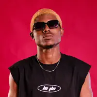 Ouve undefined, vê vídeos de música, lê a biografia, vê as datas da digressão e muito mais!