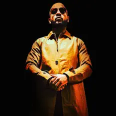 Posłuchaj wykonawcy S-Quire, obejrzyj teledyski, przeczytaj biografię, zobacz daty tras koncertowych i nie tylko!