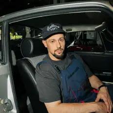 收听 Juh-Dee、观看音乐视频、阅读小传、查看巡演日期等 ！