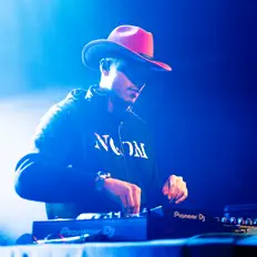 Listen to Noom, watch music videos, read bio, see tour dates & more!