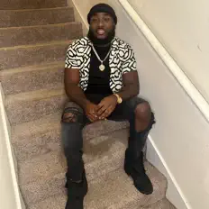 Trig सुनें, म्यूज़िक वीडियो देखें, बायो पढ़ें, दौरे की तारीखें और बहुत कुछ देखें!