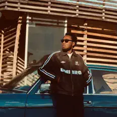Dengarkan Sholz Nova, tonton video musik, baca bio, lihat tanggal tur & lainnya!