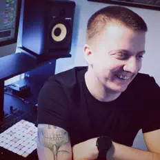 Busu을(를) 듣고, 뮤직 비디오를 보고, 약력을 읽고, 투어 일정 등을 확인하세요!