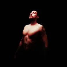 Ouça La'Croix, assista a videoclipes, leia a biografia, veja as datas das turnês e mais!